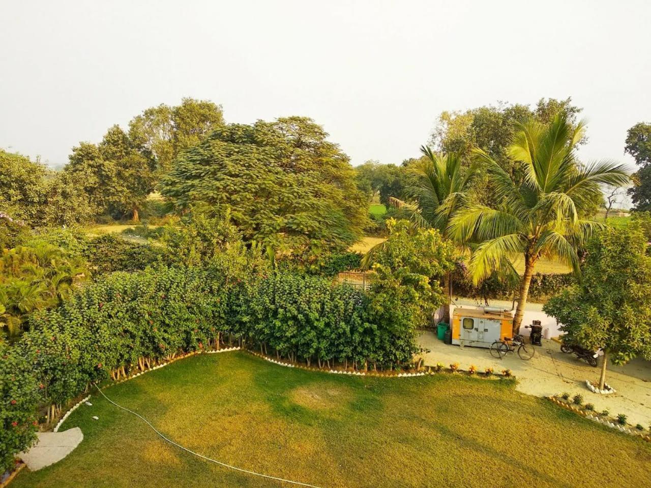 Vedic Villa Varanasi Eksteriør bilde